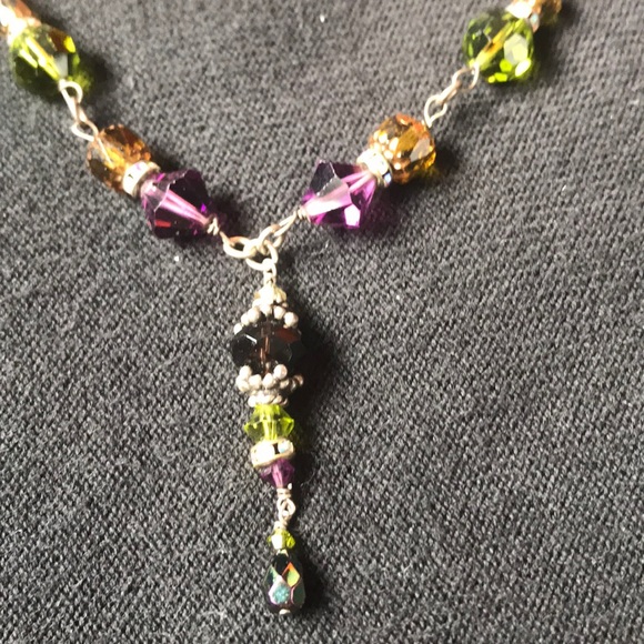 Beautiful front-drop necklace - Picture 2 of 3